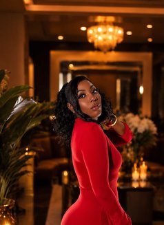 Cora - escort in Lagos, Nigeria Photo 2 of 4