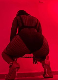 Horny Sexy Juicy Melons Slut at Your Ser - puta in Hyderabad Photo 4 of 4