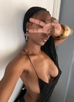 Horny Sweet Girl Gomez - escort in Ahmedabad Photo 8 of 18