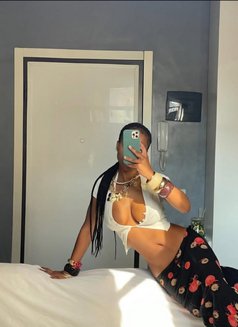 Horny Sweet Girl Gomez - escort in Ahmedabad Photo 15 of 18