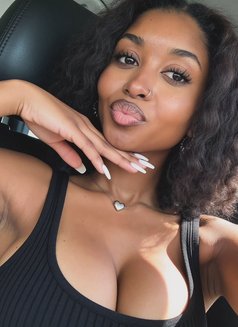 Horny Sweet Girl Keith - escort in Ahmedabad Photo 1 of 4