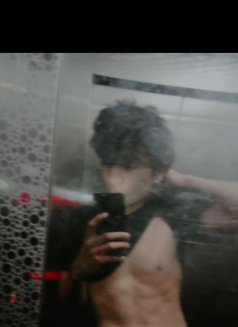 horny teen - Acompañantes masculino in Bangalore Photo 6 of 6