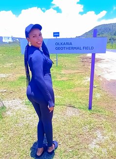 Hornyafric - puta in Nairobi Photo 2 of 2