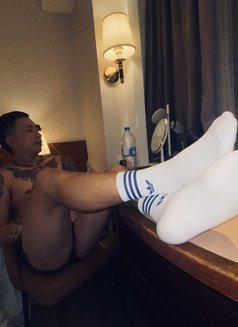 Looking4CumSlut - Acompañantes masculino in Hong Kong Photo 12 of 16
