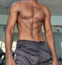 Horse Mb Xxl - Acompañantes masculino in Bangkok