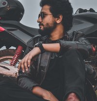 Hossain Shovon - Acompañantes masculino in Dhaka