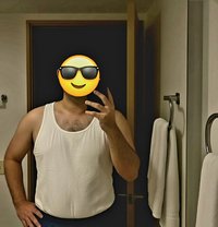 Hossam - Male companion in Erbil