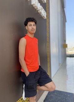 Hossam - Male escort in Abu Dhabi Photo 5 of 10