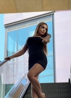 HOT 22Y OLD SEXY BABE LOVES ANAL TXT ME - puta in Colombo Photo 14 of 18