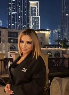 HOT 22Y OLD SEXY BABE LOVES ANAL TXT ME - puta in Colombo Photo 15 of 18