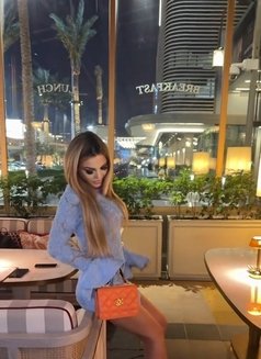HOT 22Y OLD SEXY BABE LOVES ANAL TXT ME - puta in Colombo Photo 17 of 18