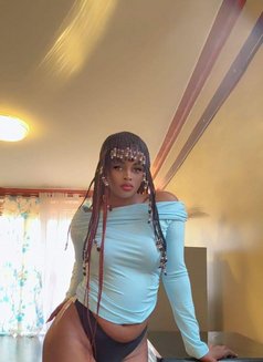 Hot African Babe Linda - escort in Pokhara Photo 3 of 4