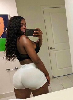 Hot African Babe Malaika - escort in Surat Photo 3 of 5