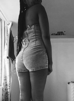 Hot African Babe Shallom - escort in Bangalore Photo 6 of 6