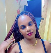 Hot African Celina - puta in Jaipur