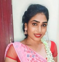 Hot and Chill Tranny Queen Vanitha - Intérprete transexual de adultos in Chennai
