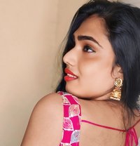 Hot and Chill Tranny Queen Vanitha - Intérprete transexual de adultos in Chennai