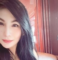 Hot and Sexy Filipina - escort in Singapore