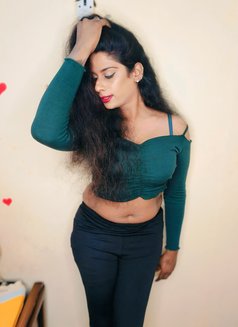 Hot and Sexy Queen in Chennai - Transsexual escort in Chennai Photo 4 of 4