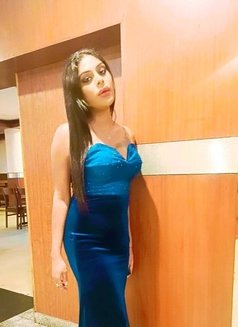 Hot and Top big cock shemale - Acompañantes transexual in Kolkata Photo 10 of 18