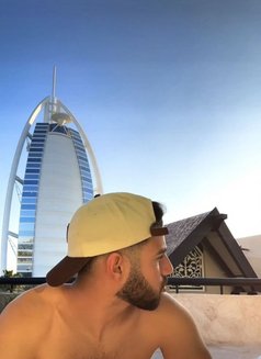 Hot Arabic 🥵 - Male escort in Dubai Photo 6 of 10