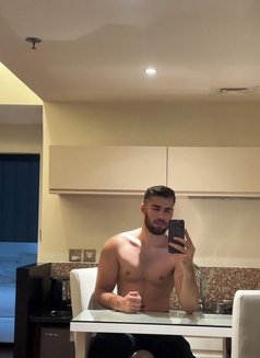 Hot Arabic 🥵 - Male escort in Dubai Photo 10 of 10