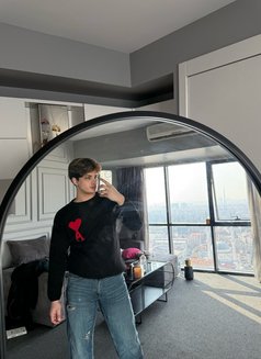 Hot Aris 🇪🇸 - Male escort in İstanbul Photo 11 of 11