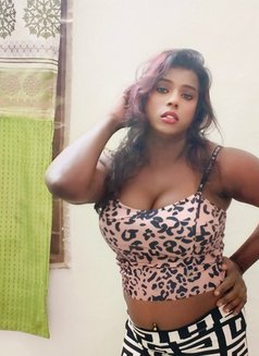 HOT BLACK Shemale baby - Transsexual escort in Chennai Photo 9 of 10