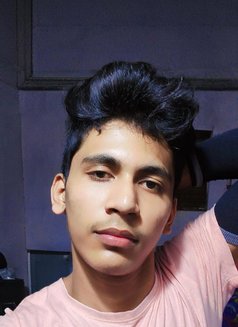 Hot Boy - Male escort in New Delhi Photo 2 of 4
