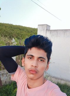 Hot Boy - Male escort in New Delhi Photo 4 of 4