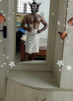 Bull for Women or cuckold couple - Male escort in Chennai Photo 2 of 3