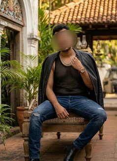 Hot Bull Senash - Male escort in Colombo Photo 2 of 2