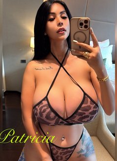 HOT BUSTY PATRICIA LEAVING SOON - escort in London Photo 12 of 20