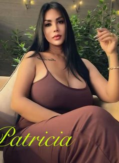 HOT BUSTY PATRICIA LEAVING SOON - escort in London Photo 16 of 20