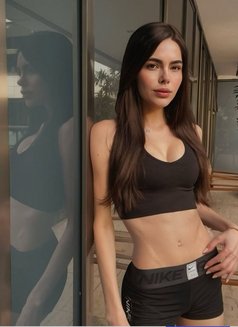 HOT Camila Luz - escort in Al Manama Photo 13 of 14