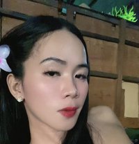 hot carmina - Transsexual escort in Manila