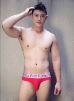 hot chinoy - Dominador masculino in Manila Photo 6 of 6