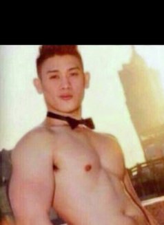 hot chinoy - Dominador masculino in Manila Photo 9 of 9