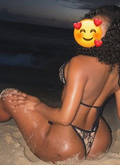 Bouncy Soft Horny Ass Nisha Papaya Boobs - escort in Mumbai Photo 4 of 5
