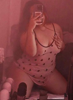 Star - escort in Riyadh Photo 7 of 12