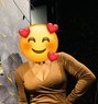 Hot Cute African Queen in Sex - puta in Ahmedabad Photo 2 of 3