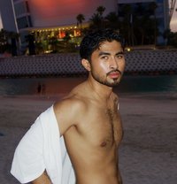 HOT ENRIQUE - Male escort in Dubai