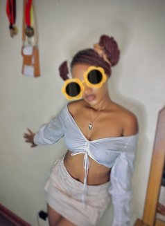 HOT FOREIGN FRESH PUSSY(REAL BEAUTY) - puta in Bangalore Photo 7 of 7