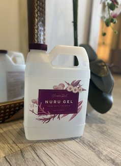 HOT GEL NURU RELAXING SOFT MASSAGE 🇲🇾 - escort in Riyadh Photo 13 of 19