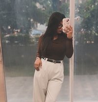 Manya Roy - escort in Pune Photo 7 of 8