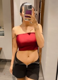 Hot Girl in Town - escort in Kuala Lumpur Photo 2 of 7