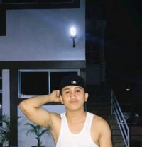 Hot GIRL & LADYBOY CAMFUN SELL VIDEOS - Male escort in Jeddah