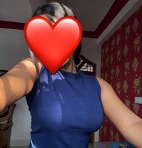 ꧁༺Hot girl Meet & Cam ༻꧂ - escort in Chennai