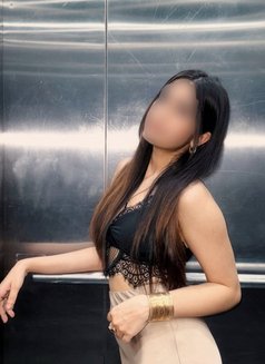 ꧁༻Hot Girl🦋Meet & Cam༺꧂ - escort in Hyderabad Photo 1 of 4