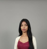 Hot Girl Ruhi - Real and Cam Meet - puta in Kolkata